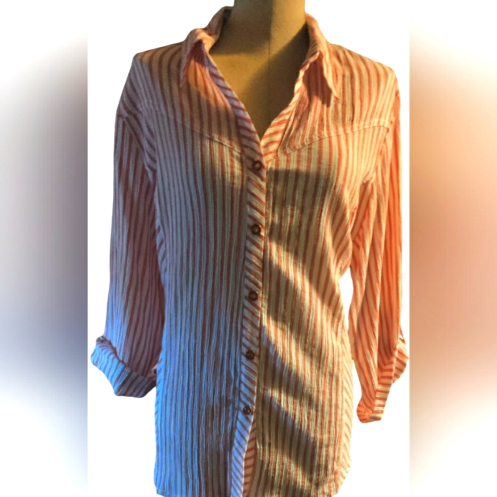 Blouse - Picture 2 of 8